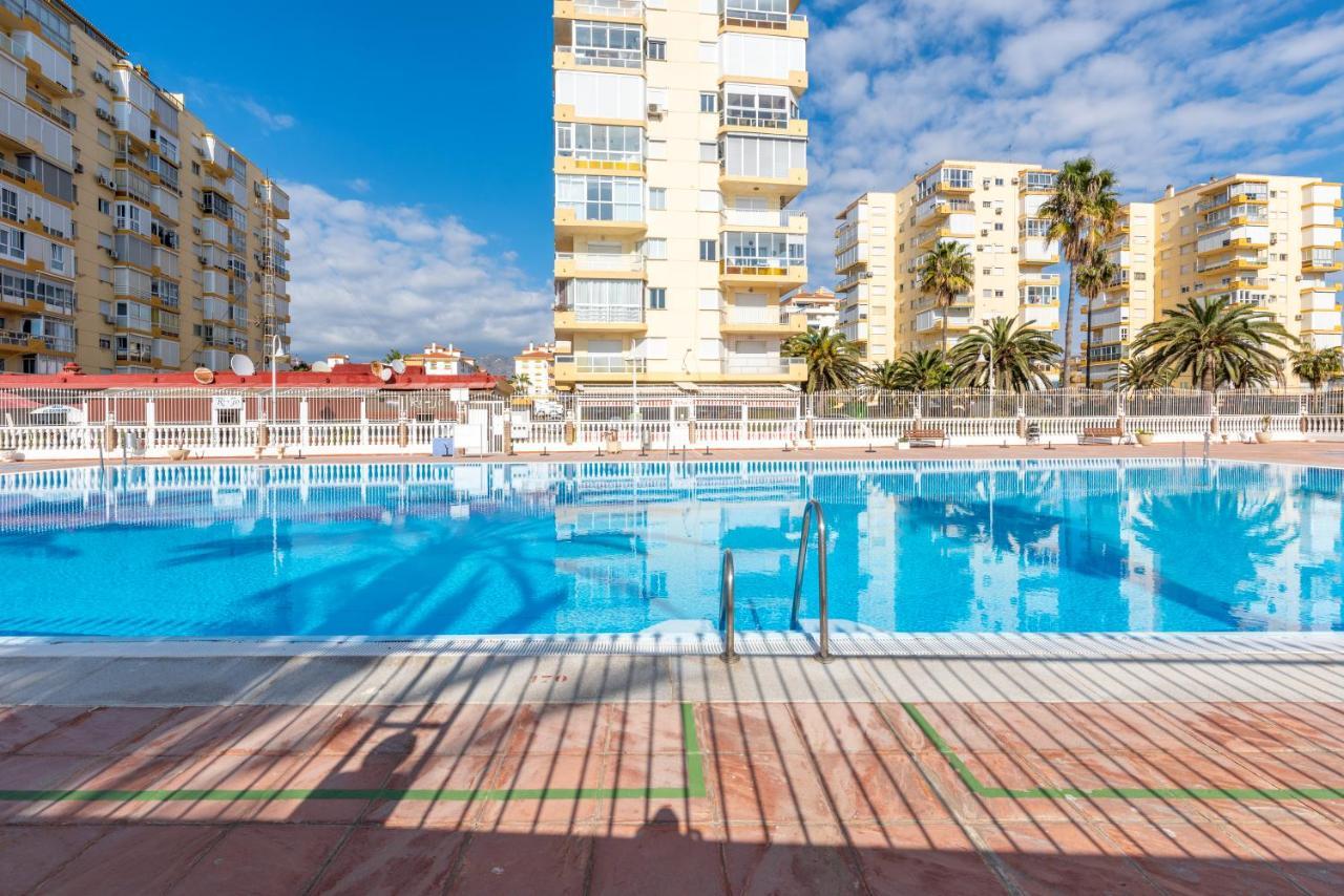 50 Mts Beach With Sea Views Pool Альгарробо-Коста Экстерьер фото